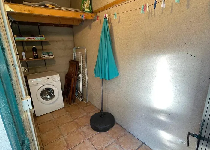 T3 Climatisee Pour 6 Avec Piscine Et Parking Au Cap D'agde - Fr-1-607-239